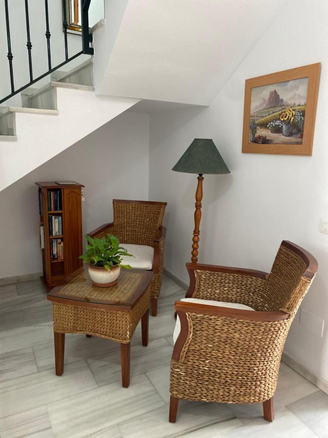 Hostal Andalucia Нерха Экстерьер фото