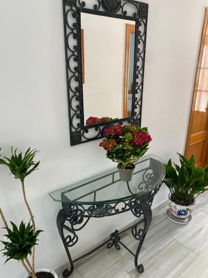Hostal Andalucia Нерха Экстерьер фото