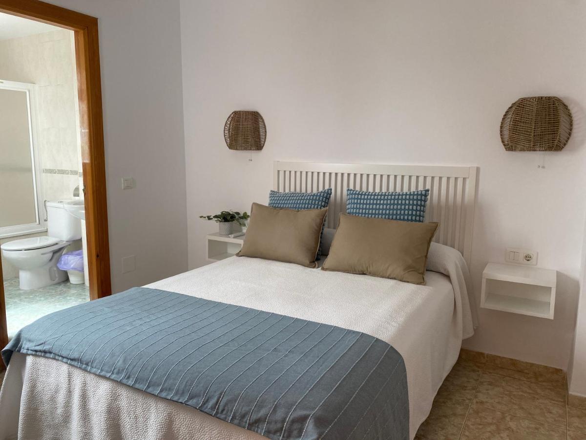 Hostal Andalucia Нерха Экстерьер фото