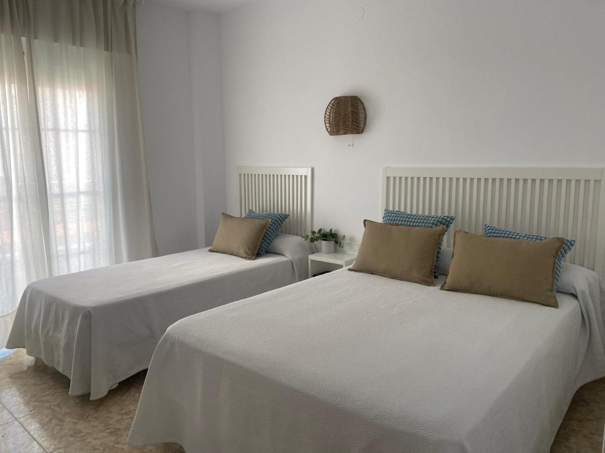Hostal Andalucia Нерха Экстерьер фото