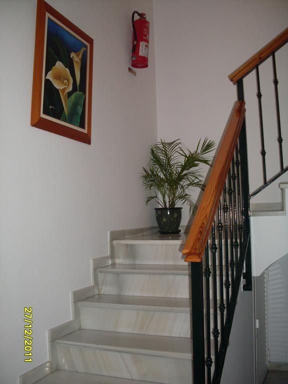 Hostal Andalucia Нерха Экстерьер фото