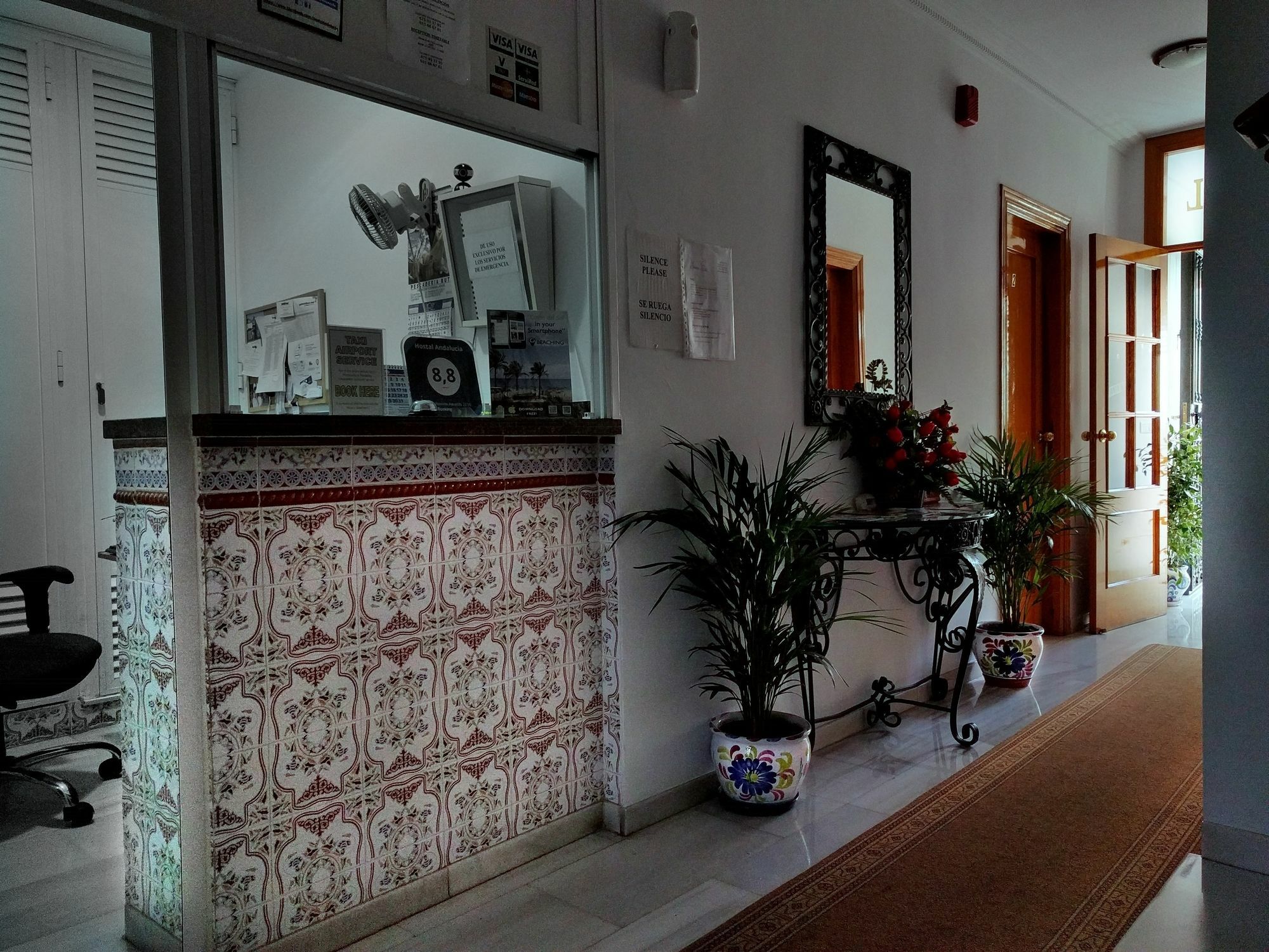 Hostal Andalucia Нерха Экстерьер фото